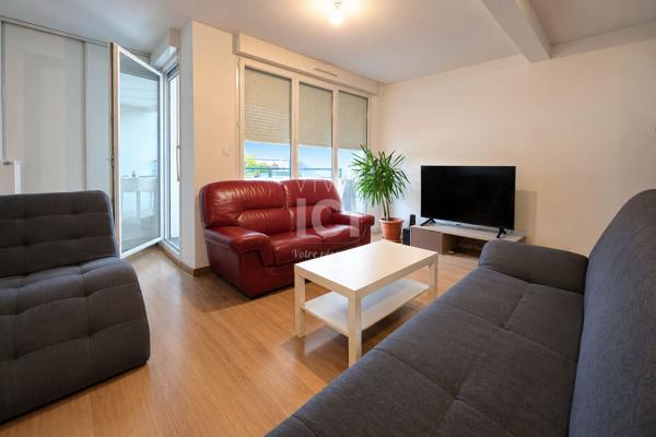 Appartement T2 récent avec balcon et parking - SAUTRON