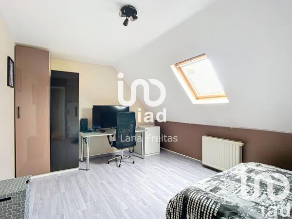 Maison traditionnelle 6 pièces de 130 m² à Savigny-sur-Orge (91600)