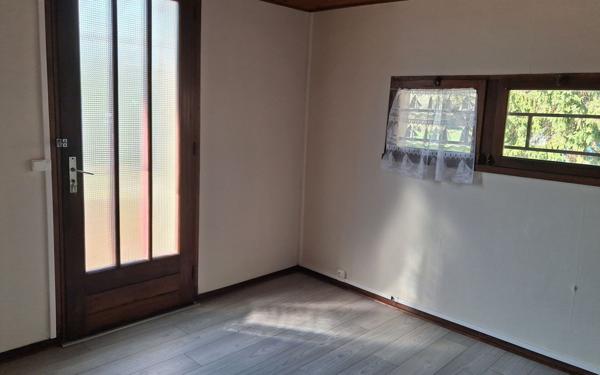 Maison à louer    3 pièces •  Reux