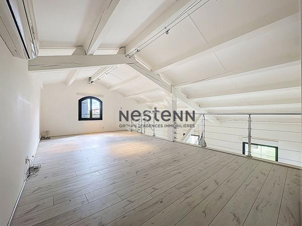 Maison Piolenc 8 pièce(s) d'environ 209m²