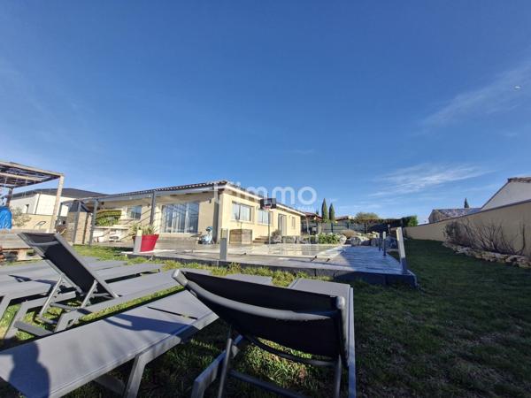 Maison de plain-pied 200 m² – Piscine – Carcassonne