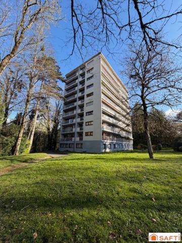 Joli appartement type 2 en bon état, idéalement situé proche de toute commodité