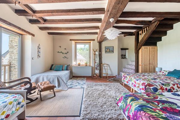 Propriété exceptionnelle avec vue imprenable sur la Mayenne.