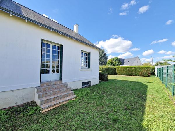 Maison familiale Doué En Anjou 175 m2.