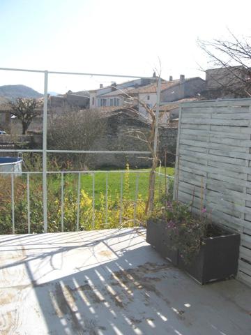 BOURDEAUX STUDIO AVEC TERRASSE