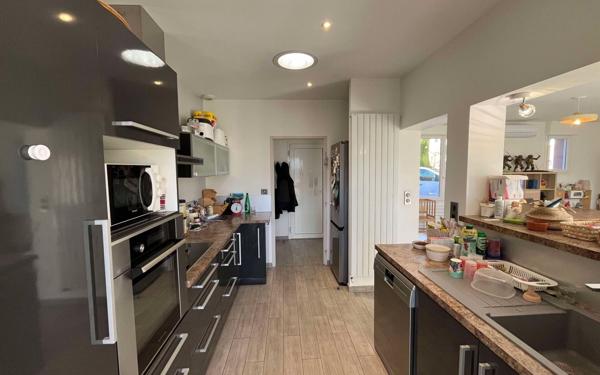 Maison à vendre    4 pièces •  Dax