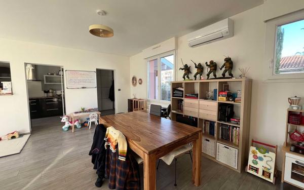 Maison à vendre    4 pièces •  Dax