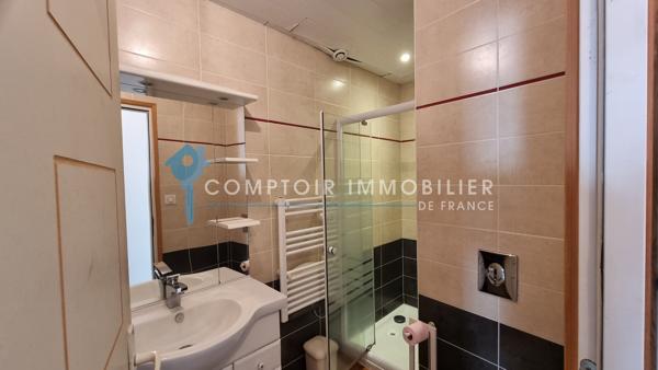 Maison 12 pièce(s) 5 chambre(s) 200 m²