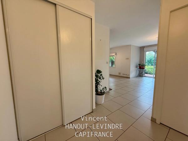 Maison à vendre 7 pièces RIVES DU LOIR EN ANJOU (49)