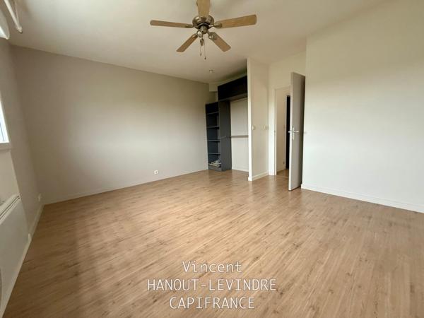 Maison à vendre 7 pièces RIVES DU LOIR EN ANJOU (49)