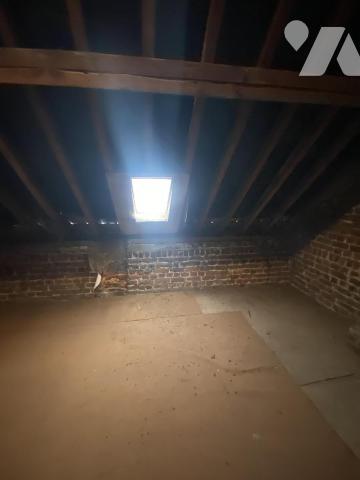 Ensemble immobilier sur environ 1 000 m² de terrain – Fort potentiel