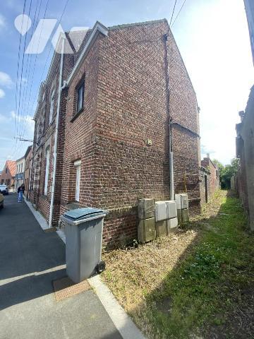 Ensemble immobilier sur environ 1 000 m² de terrain – Fort potentiel