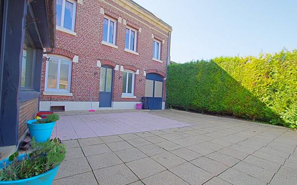 Maison à vendre    7 pièces •  Ham