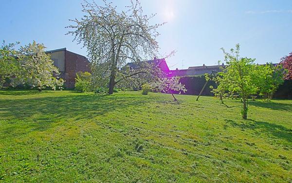 Maison à vendre    7 pièces •  Ham