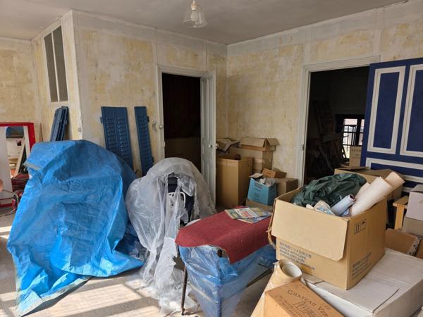 Maison Mitoyenne à Rénover,idéal investisseur, 3 étages et sous sol (39)