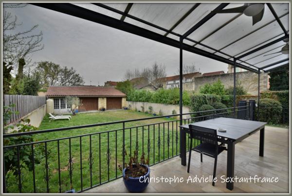 Maison bourgeoise en hyper centre de Bergerac, 6 chambres dont 1 en RDC, jardin , double garage