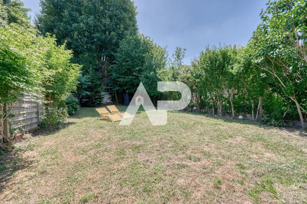 Maison Rueil Malmaison 8 pièce(s) 176 m2 €1 100 000 ** - Référence 19386