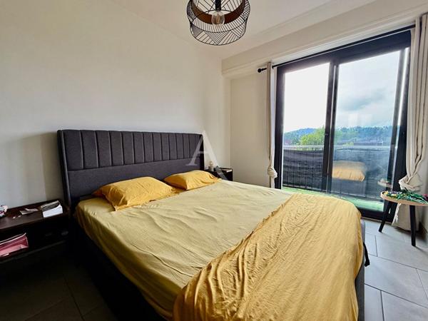 Spécial investisseur appartement Pau 1 chambre parking sous-sol et cave