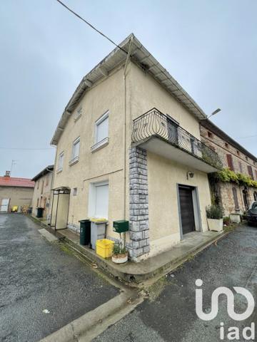 Maison de village 4 pièces de 125 m² à Lisle-sur-Tarn (81310)