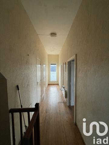 Maison de village 4 pièces de 125 m² à Lisle-sur-Tarn (81310)