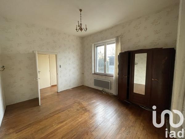 Maison de village 4 pièces de 125 m² à Lisle-sur-Tarn (81310)