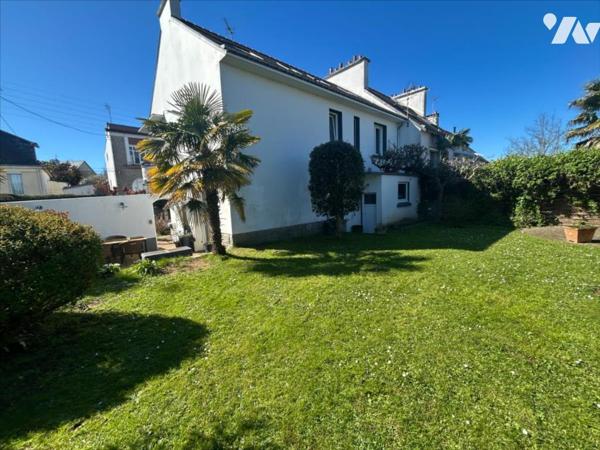 Lorient , Maison de caractère an 50  , 142m2 hab ,  garage, jardin