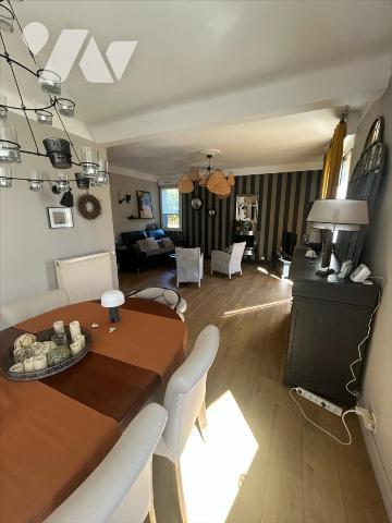 Lorient , Maison de caractère an 50  , 142m2 hab ,  garage, jardin