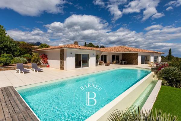 Solenzara, Villa 6 Chambres -  274 m² à vendre