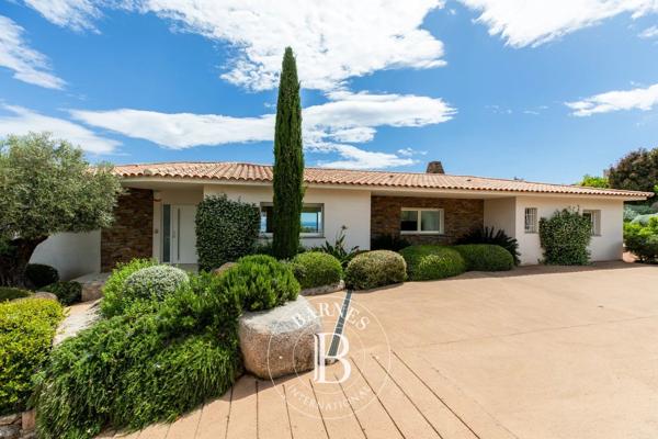 Solenzara, Villa 6 Chambres -  274 m² à vendre