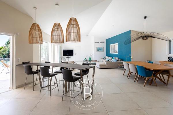 Solenzara, Villa 6 Chambres -  274 m² à vendre