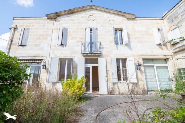 Maison à vendre |  Carbon-Blanc |  6 pièces | 220 m²