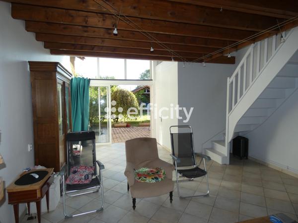 Maison 8 pièces - 230 m²