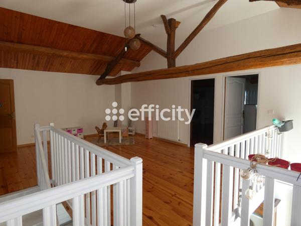 Maison 8 pièces - 230 m²