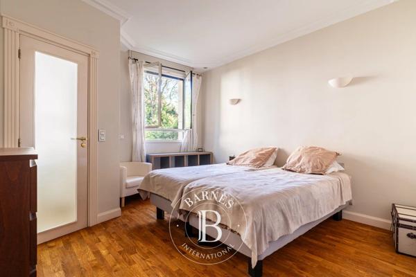 Neuilly-sur-Seine, Appartement 5 Chambres -  182 m² à vendre