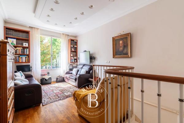 Neuilly-sur-Seine, Appartement 5 Chambres -  182 m² à vendre