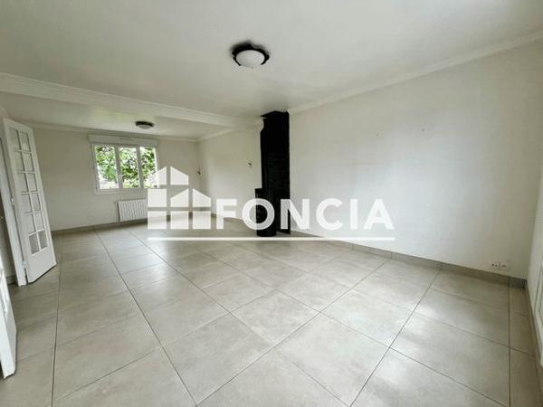 Location Maison 6 pièces 104.1 m² - 5, Cité Théodore Botrel Milizac 29290