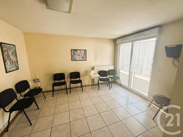 Appartement F3 à vendre  3 pièces - 65,78 m2 OULLINS - 69