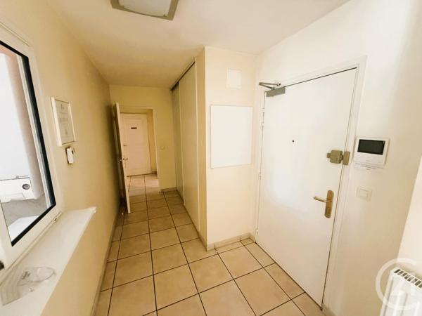 Appartement F3 à vendre  3 pièces - 65,78 m2 OULLINS - 69