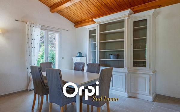 Maison à vendre    6 pièces •  Chomérac