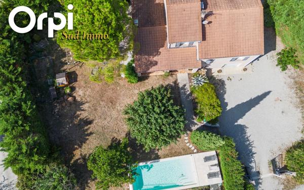 Maison à vendre    6 pièces •  Chomérac