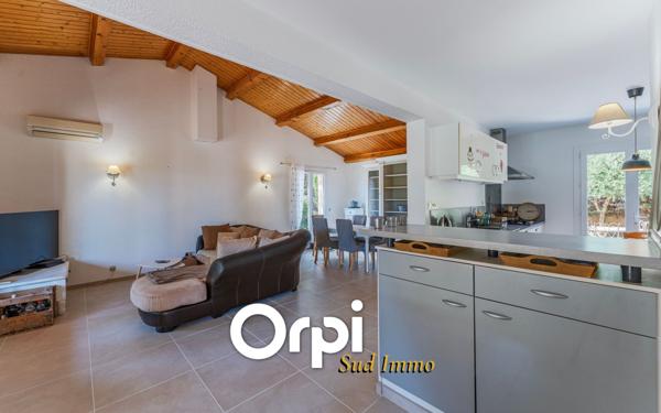 Maison à vendre    6 pièces •  Chomérac