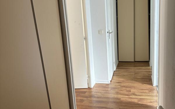 Appartement à vendre    2 pièces • 52,60 m2 Bagnolet