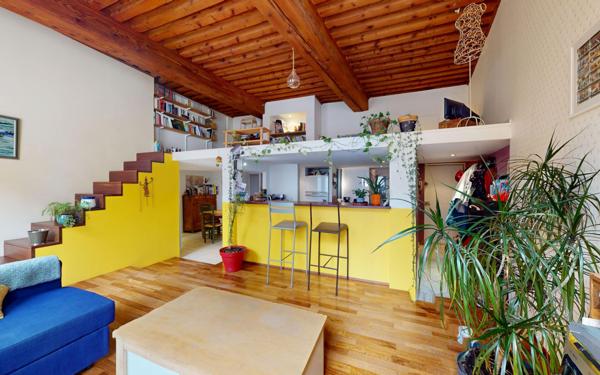 Appartement à vendre    2 pièces • 57,07 m2 Lyon 1