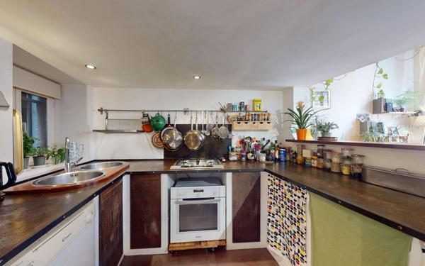 Appartement à vendre    2 pièces • 57,07 m2 Lyon 1