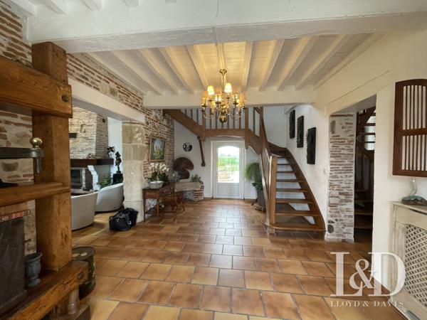 Demeure en pierre à 10 mn d'Agen