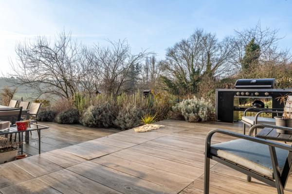 Sainte-Foy-lès-Lyon – Maison familiale moderne de 212 m² - 5 chambres