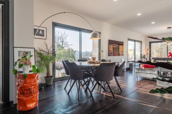 Sainte-Foy-lès-Lyon – Maison familiale moderne de 212 m² - 5 chambres