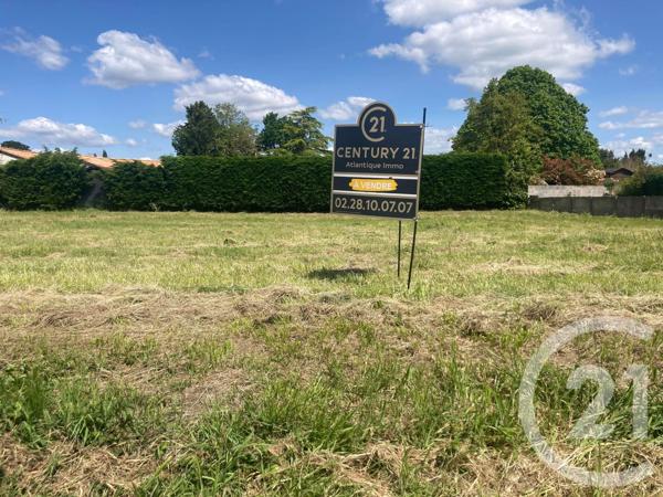 terrain à vendre  506 m2 COMMEQUIERS - 85