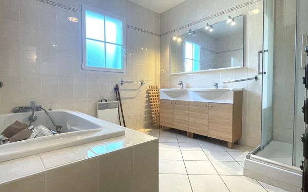 Maison à vendre    4 pièces •  Saint-Georges-d'Oléron