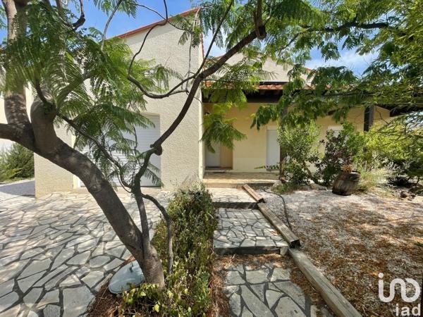 Maison 4 pièces de 135 m² à Saint-Estève (66240)